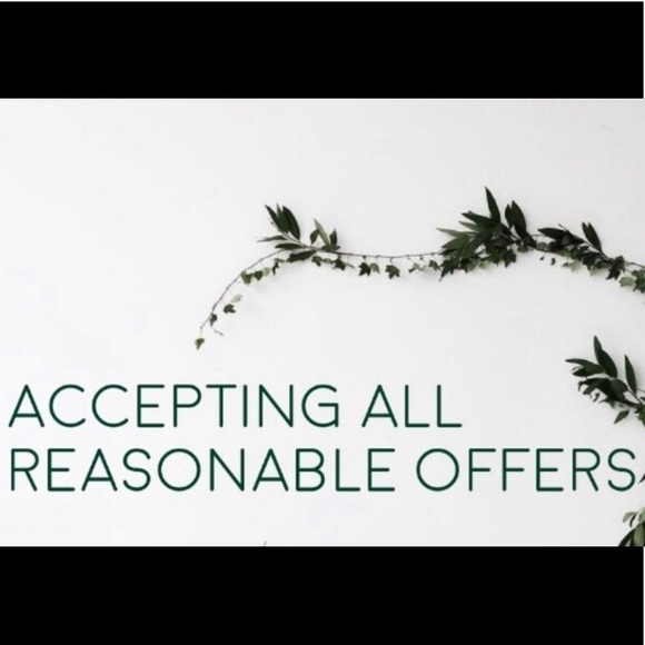 Accepting All Reasonable Offers - Picture 1 of 1